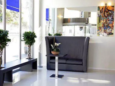 Hotel Tryp By Wyndham Centro 3*